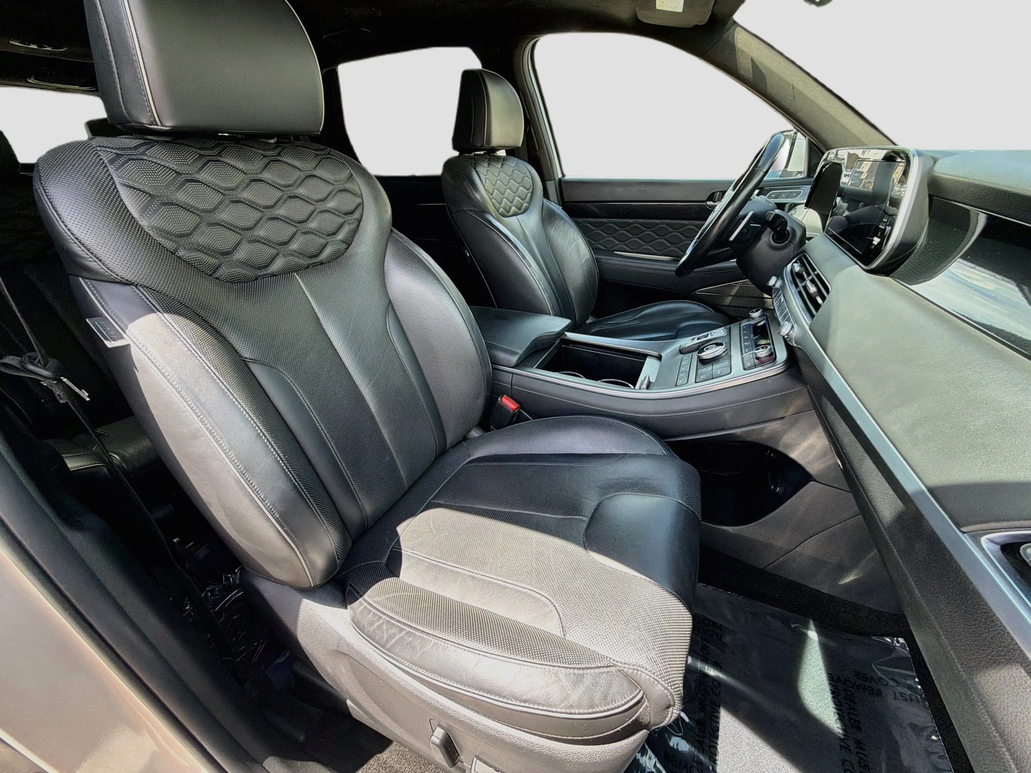 Used 2022 Typhoon Silver Hyundai Calligraphy image 16