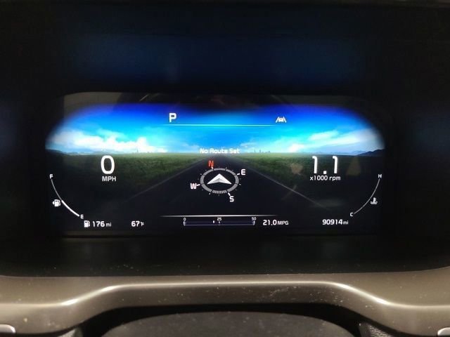 Used 2021 Glacial White Pearl Kia SX Prestige image 31