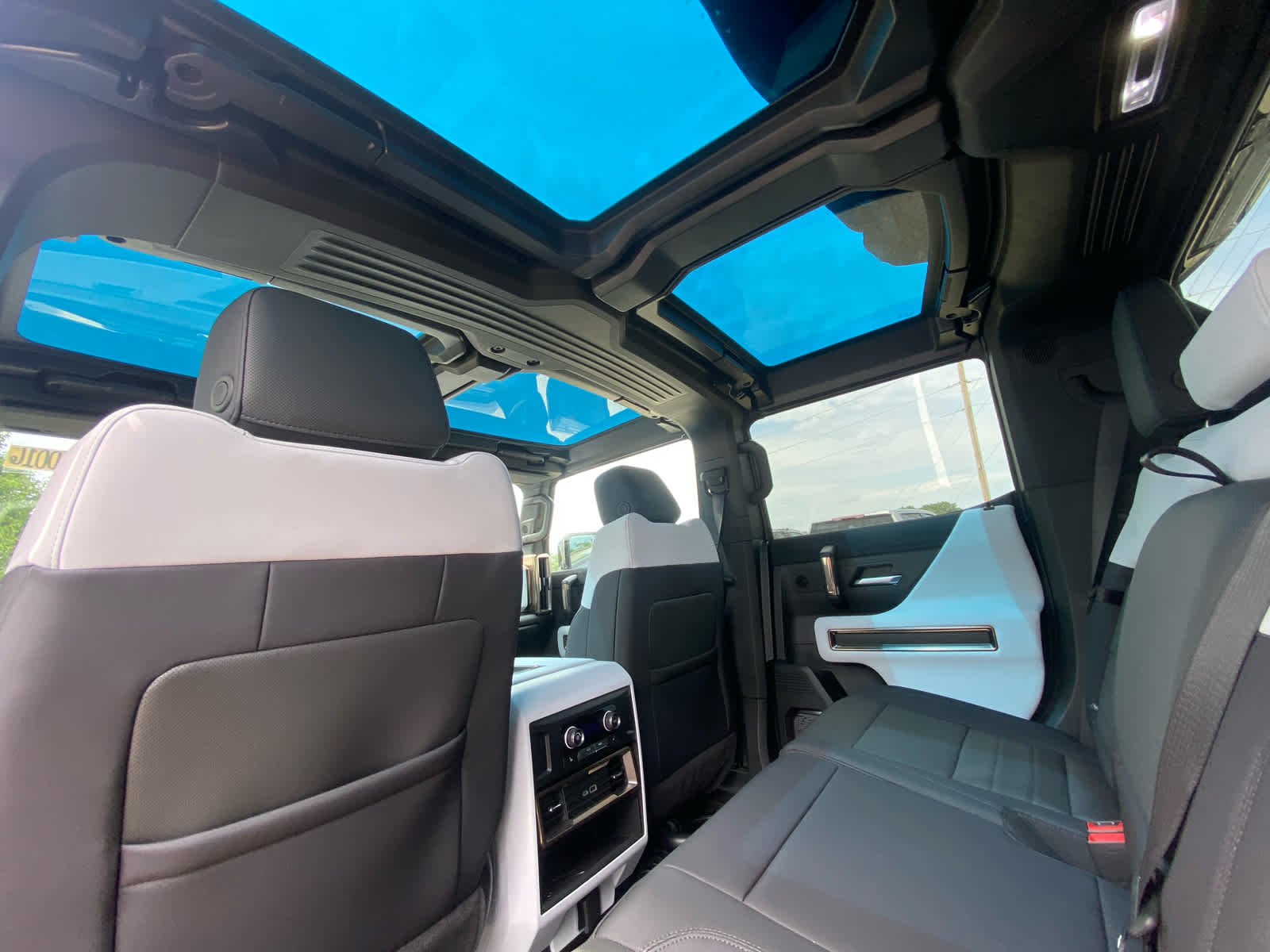 2025 GMC HUMMER EV 3X - Photo 41