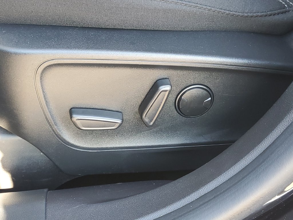Used 2023 Black Ford Active image 12
