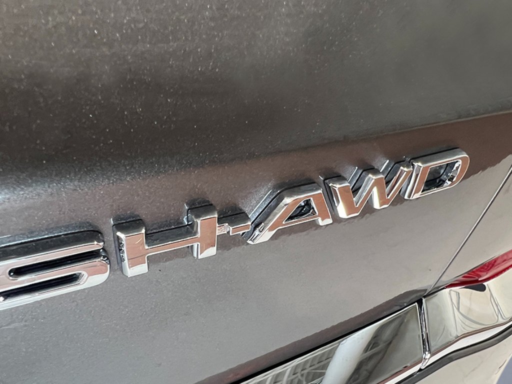 New 2026 Liquid Carbon Metallic Acura w/Technology Package image 6