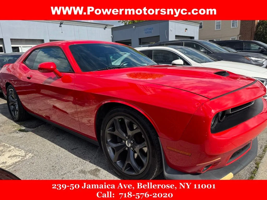 2019 Dodge Challenger GT Auto's photo