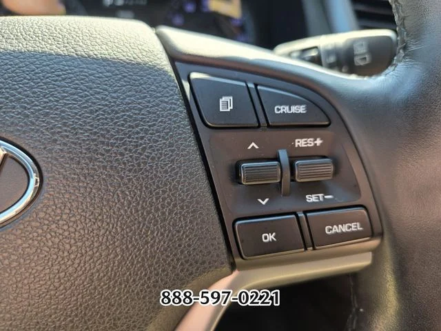 Used 2018 Red Hyundai Limited image 28