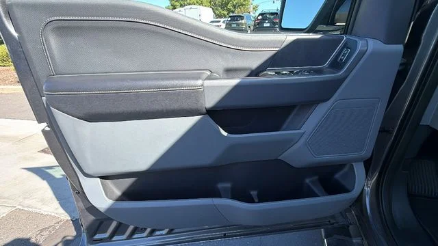 Used 2025 Gray Ford XLT image 20
