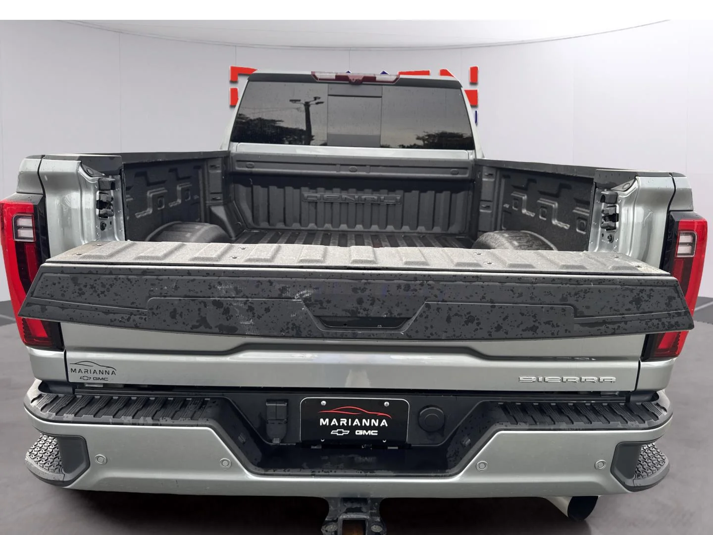 Used 2024 Sterling Metallic GMC Denali Ultimate image 36
