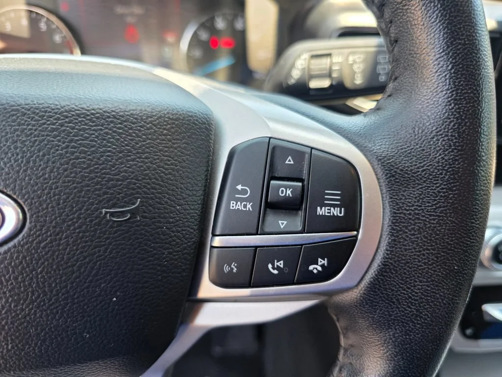 Used 2023 White Ford XLT image 24
