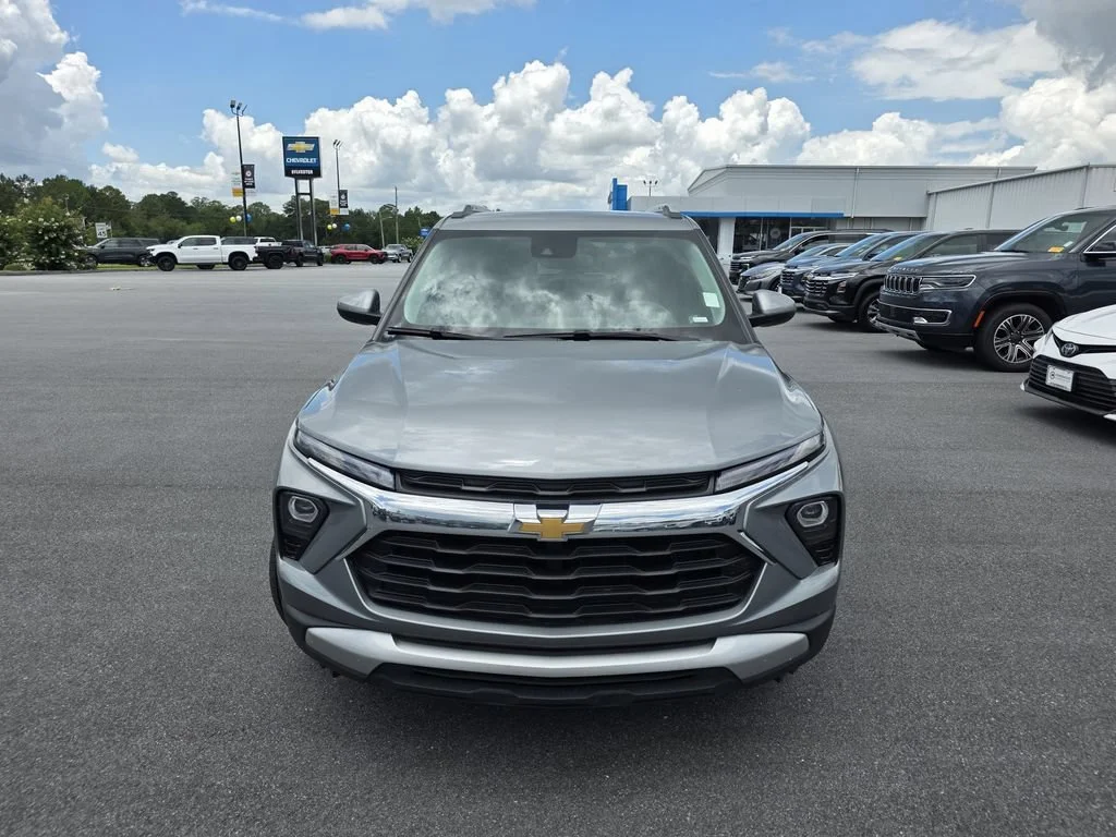 Used 2024 Sterling Gray Metallic Chevrolet LT image 8