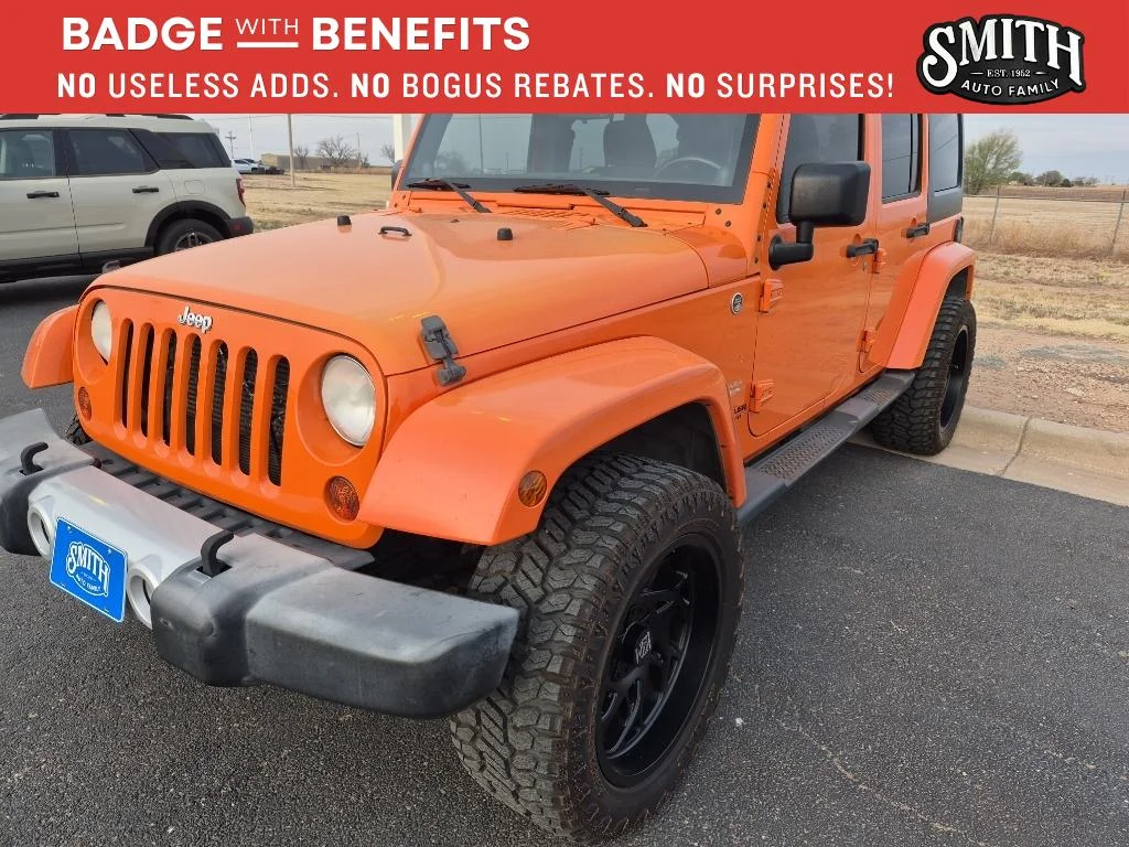 Used 2012  Jeep Sahara image 8