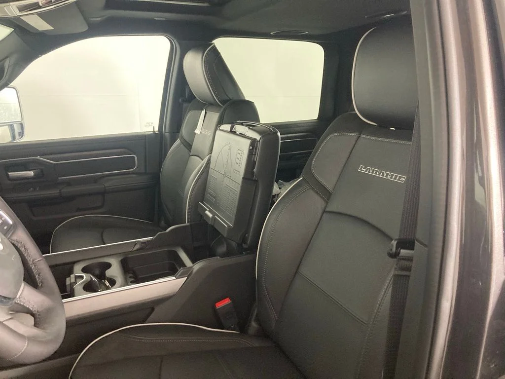 2026 RAM 2500 Laramie - Photo 12