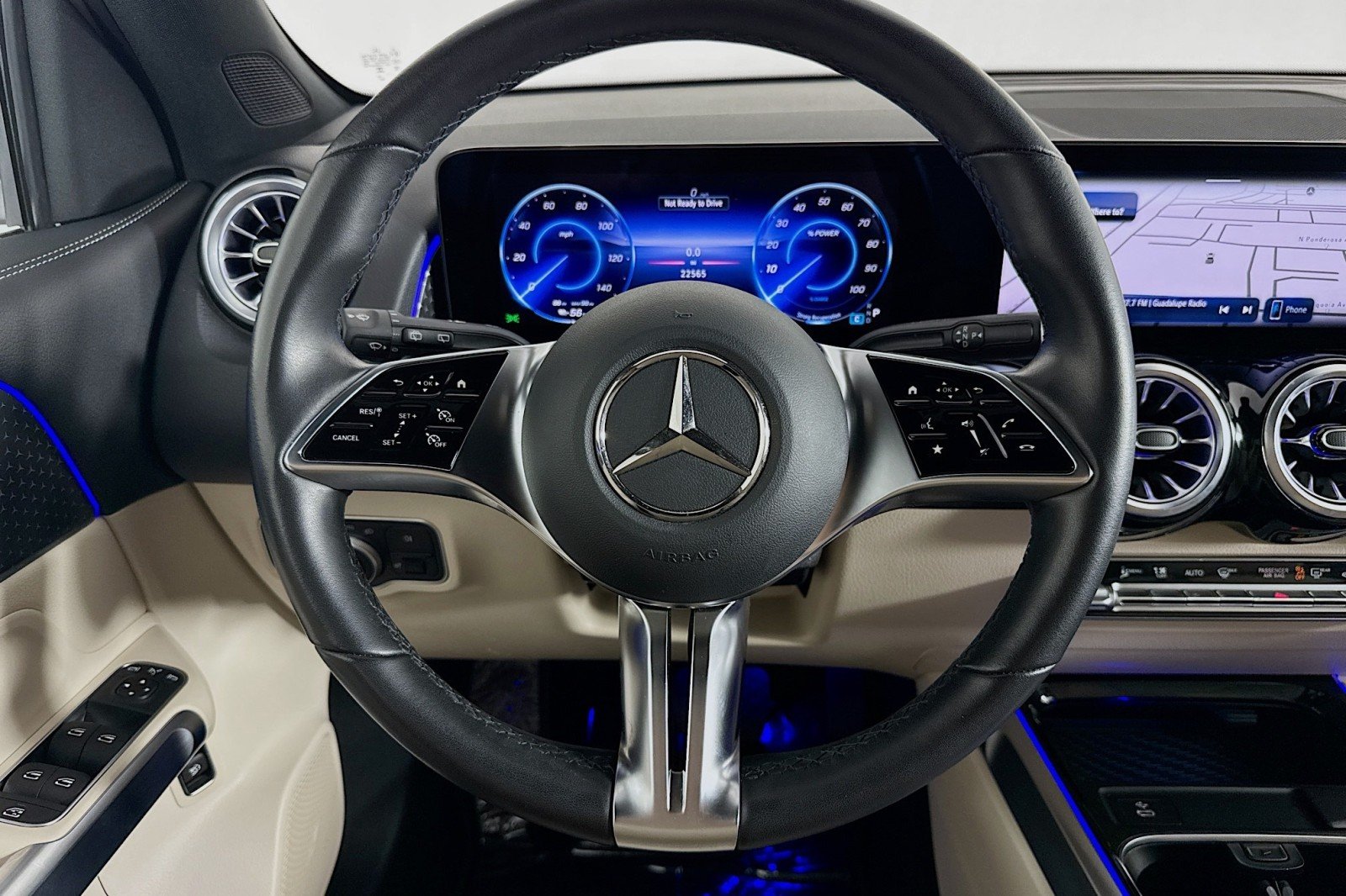 Certified Used 2024 Polar White Mercedes-Benz 250+ image 19