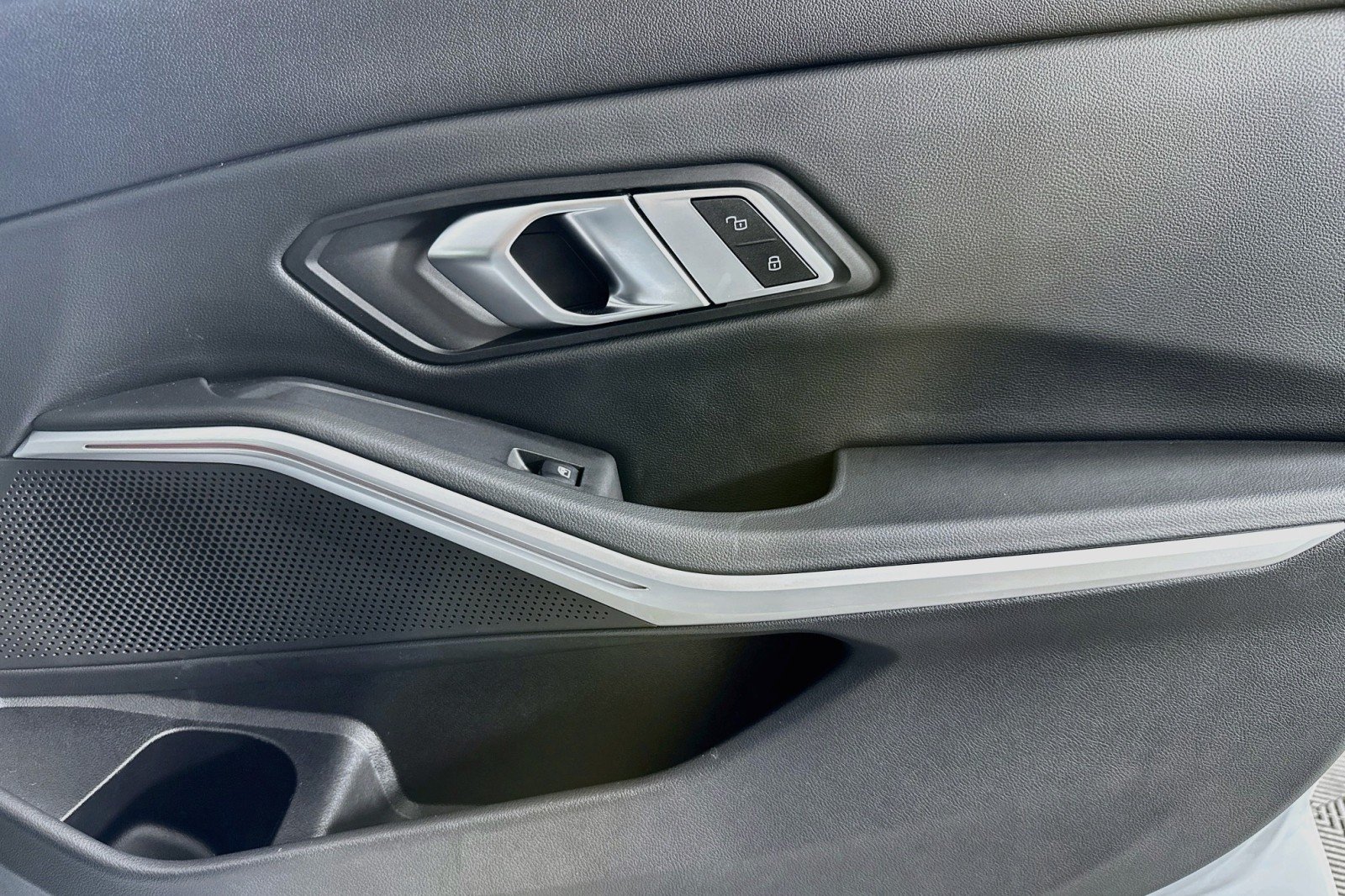 Used 2023 Brooklyn Grey Metallic BMW 330e image 23