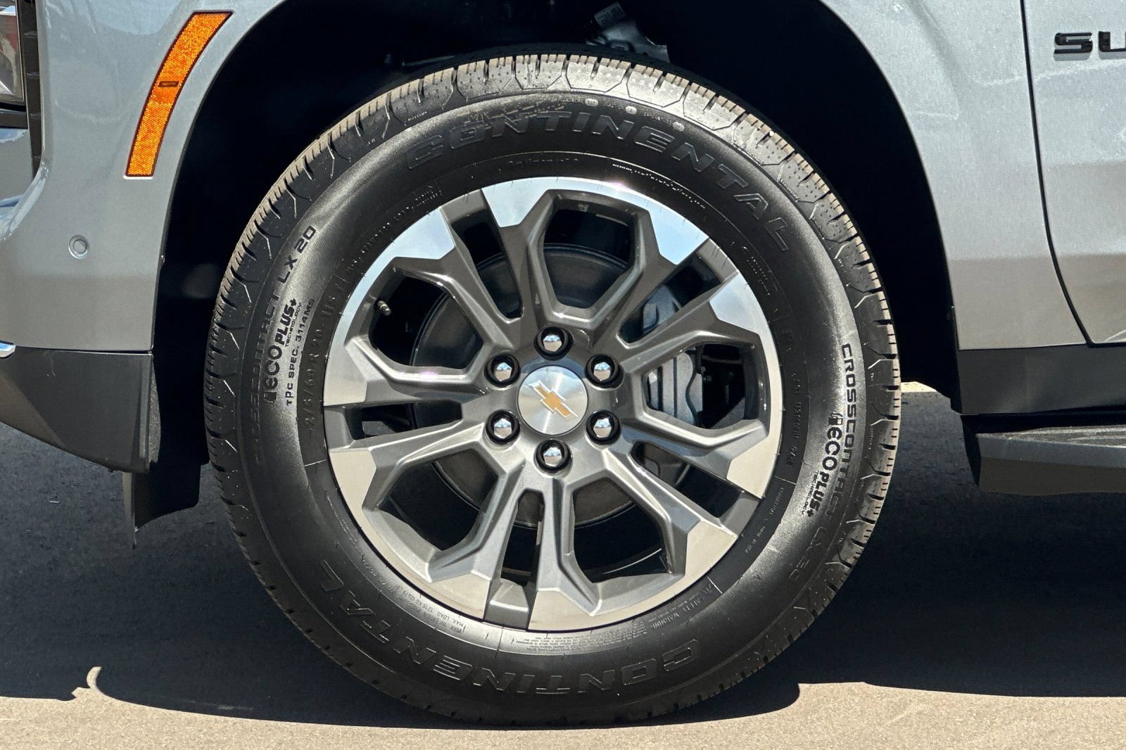 2026 Chevrolet Suburban LS - Photo 27