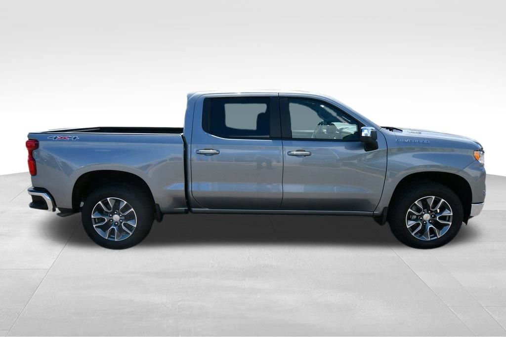 2025 Chevrolet Silverado 1500 LT - Photo 7