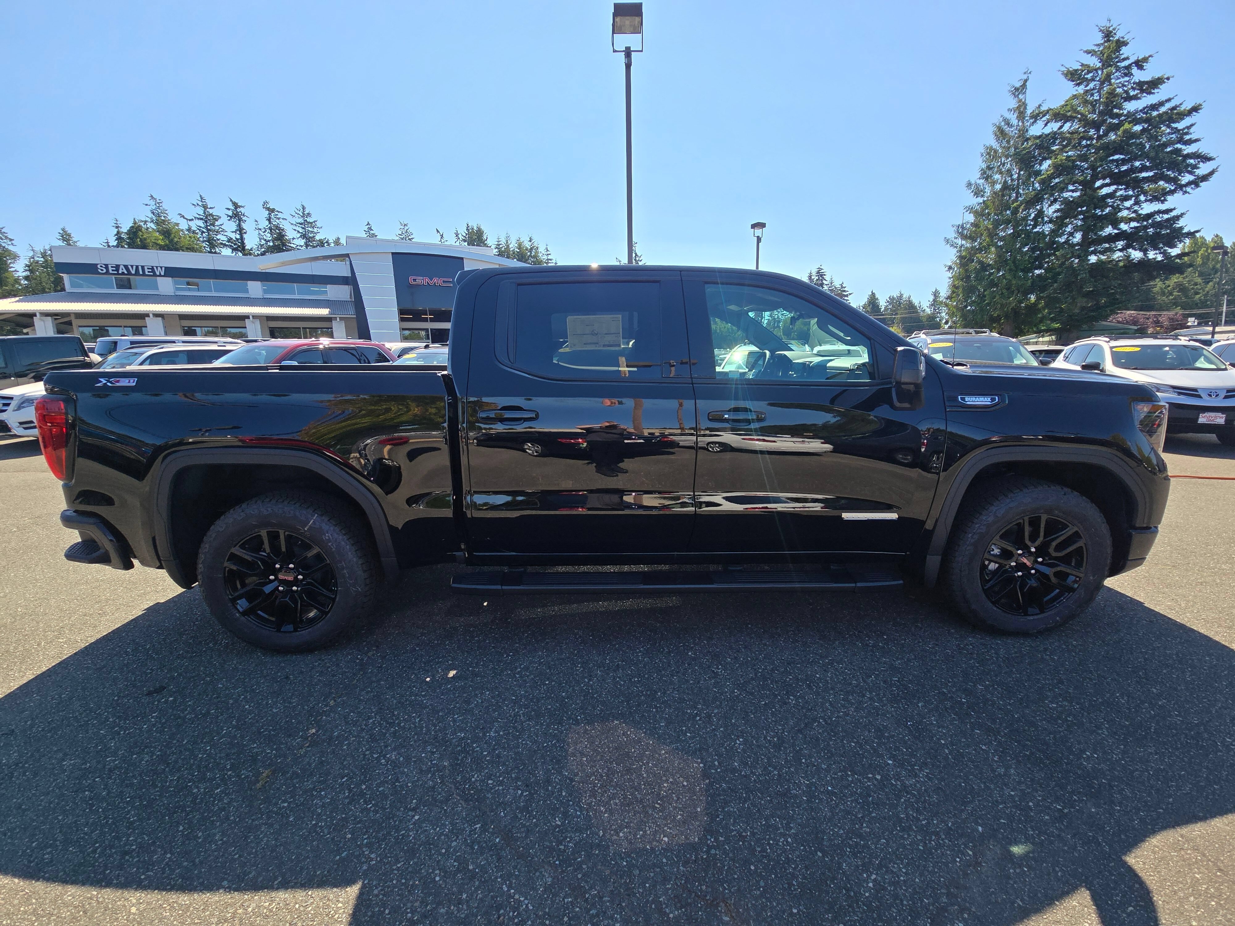 New 2026 Onyx Black GMC Elevation image 8