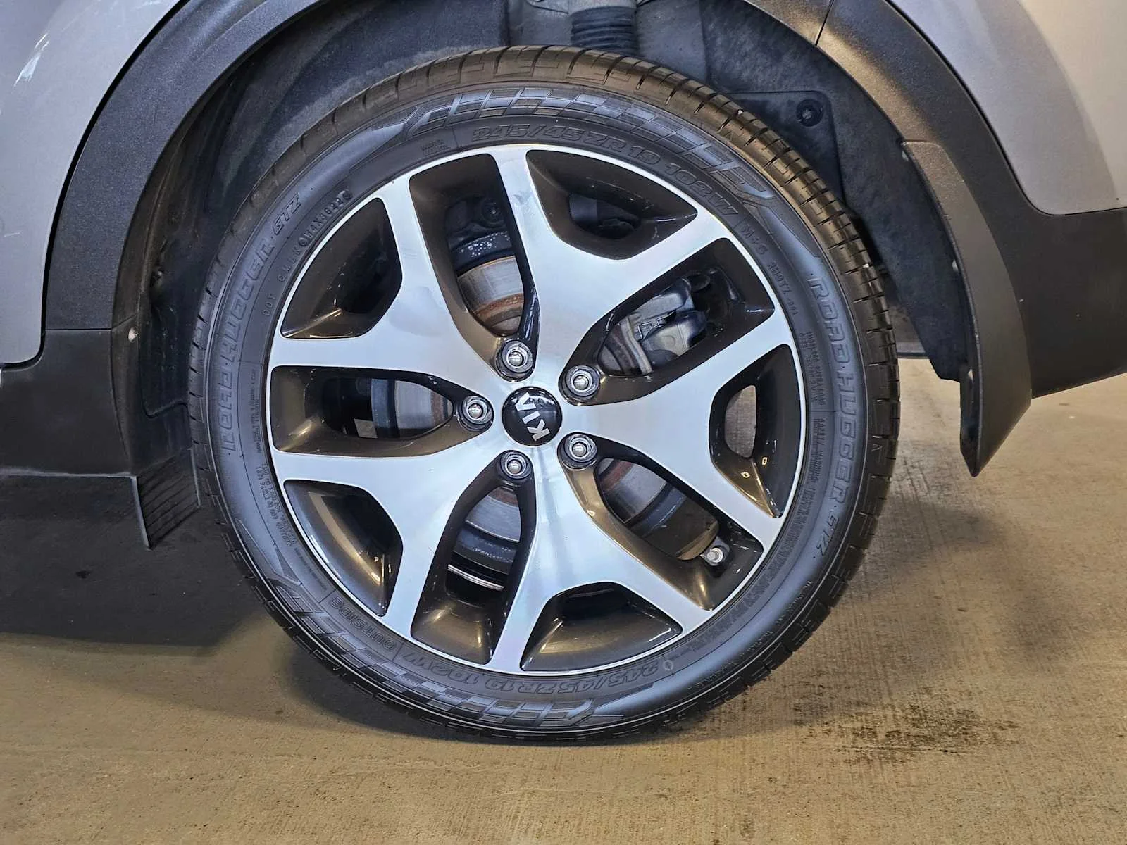 Used 2018 Mineral Silver Kia SX Turbo image 8