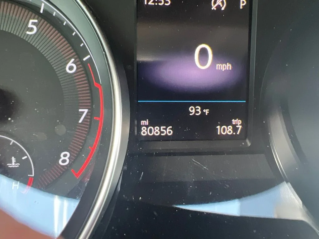 Used 2019 Blue Volkswagen 2.0T SE image 9