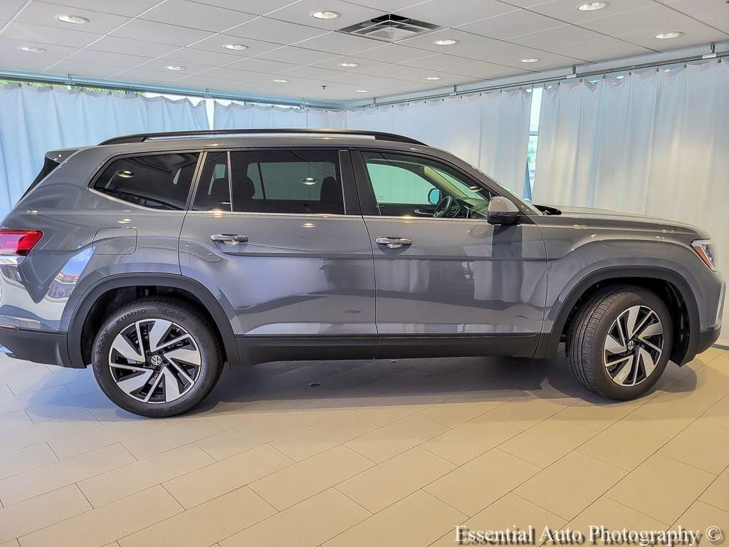 New 2026 Pure Gray Volkswagen 2.0T SE w/Technology image 5