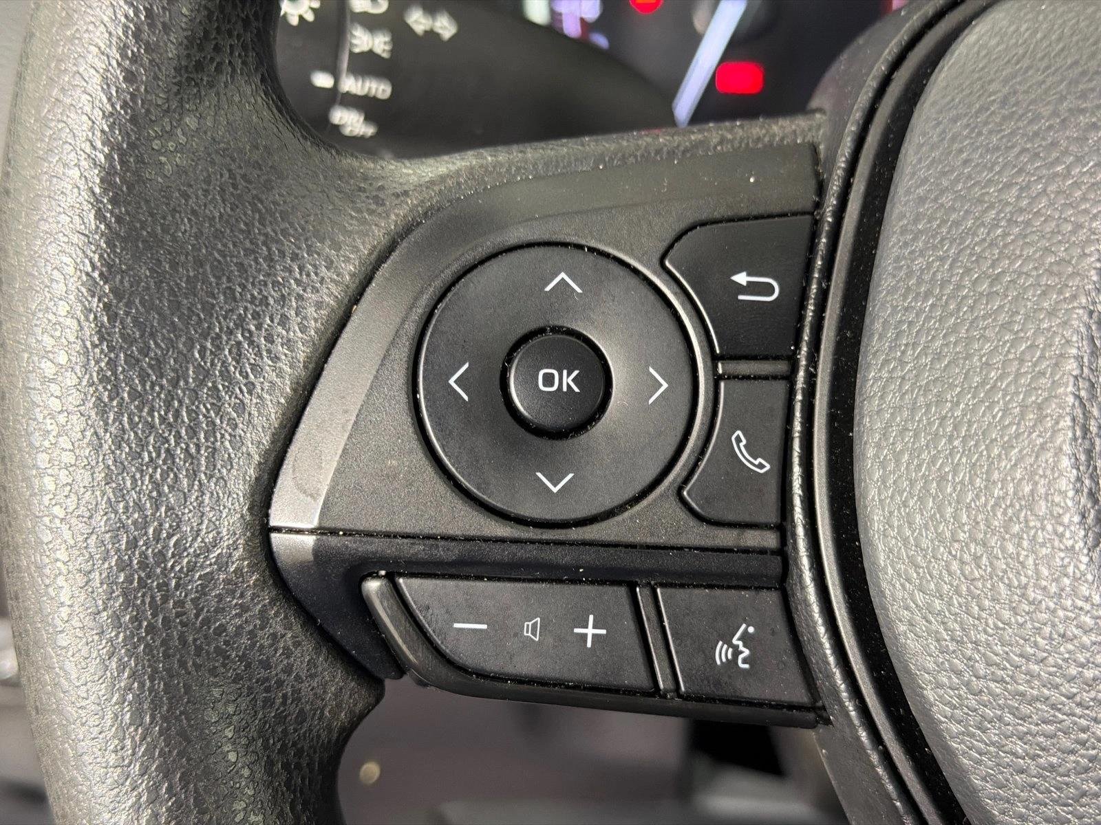 Used 2025 Midnight Black Metallic Toyota XLE image 24