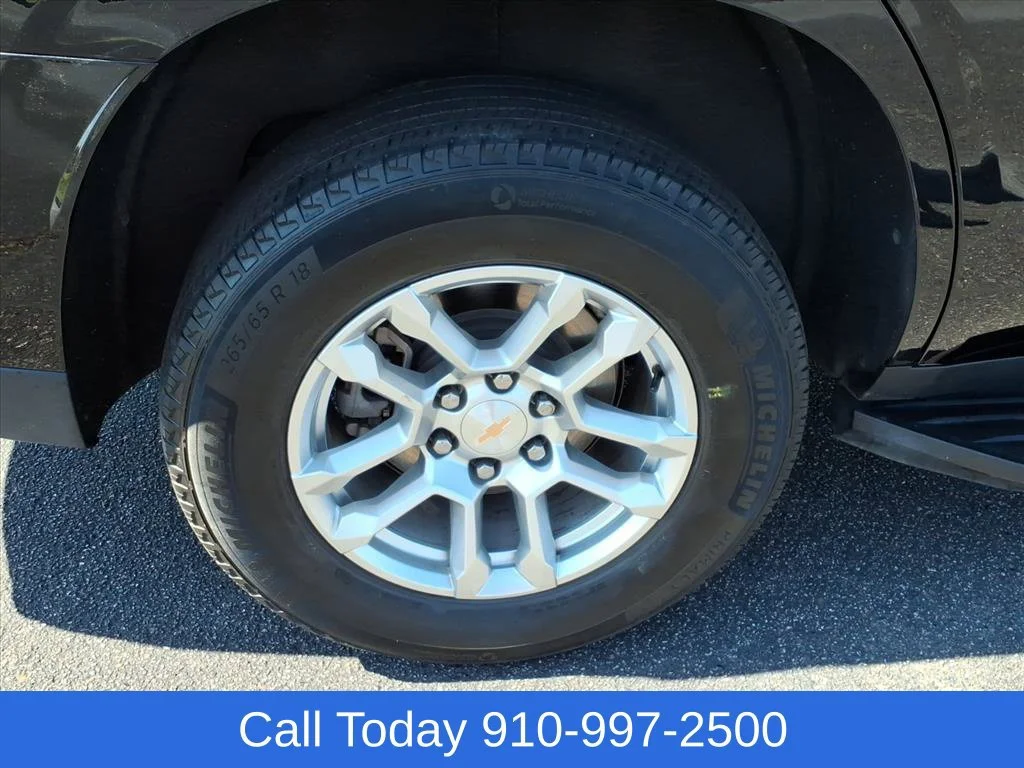 Used 2025 Black Chevrolet LT image 8