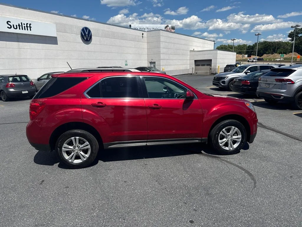 Used 2015 Crystal Red Tintcoat Chevrolet LT image 31