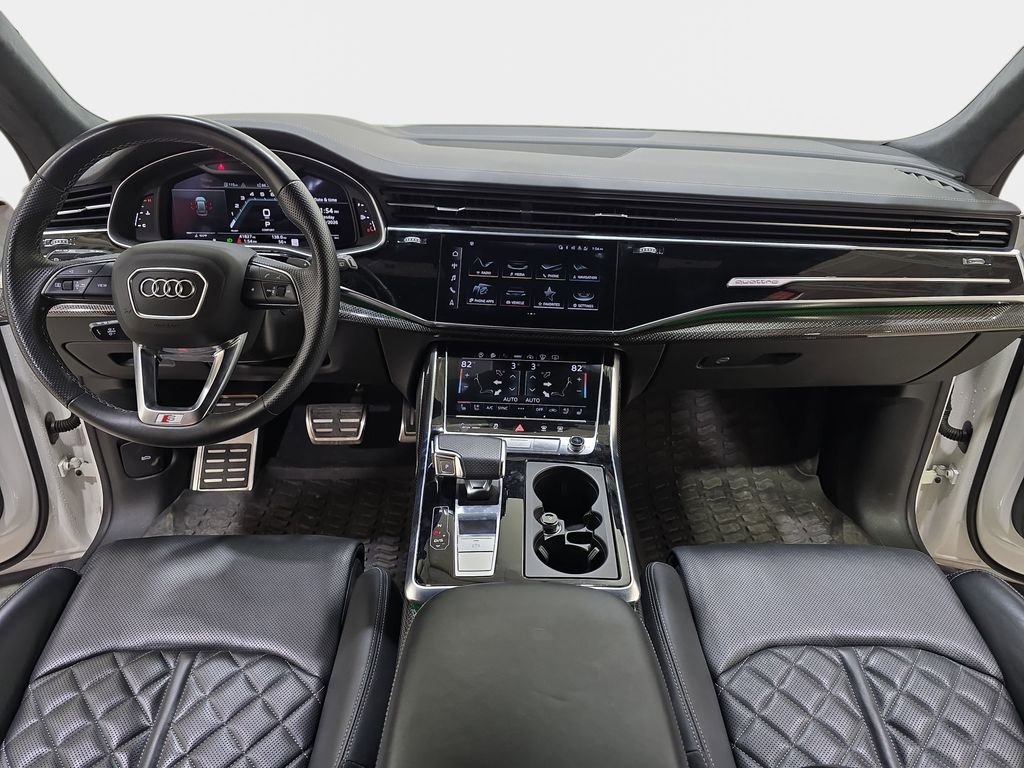 Used 2023  Audi 4.0T Prestige image 10