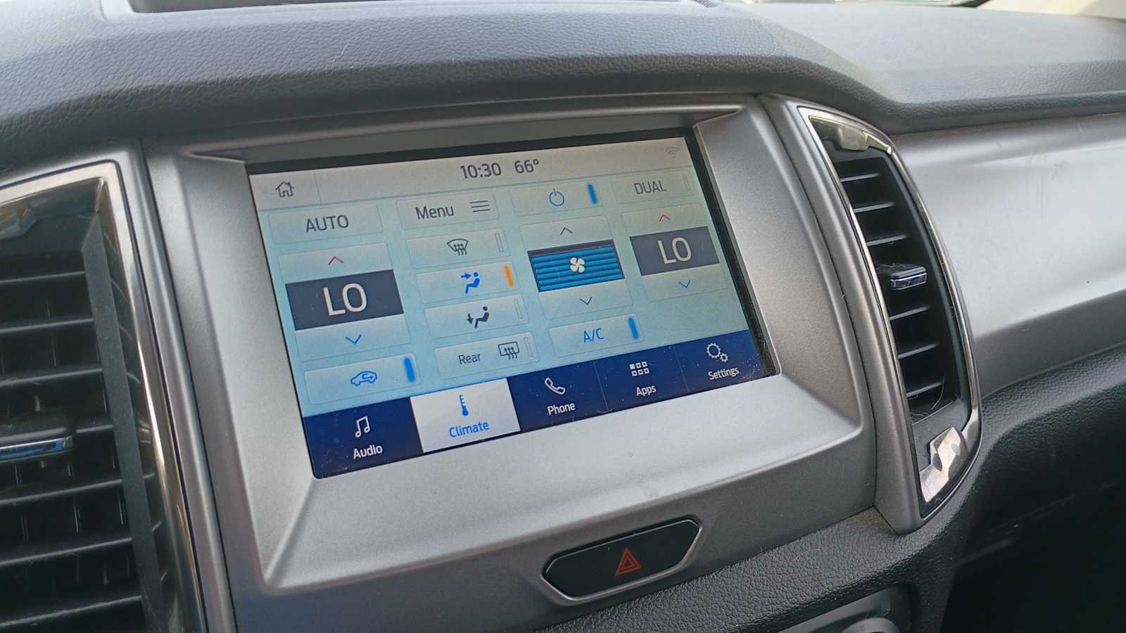 Used 2019 Magnetic Metallic Ford XLT image 8