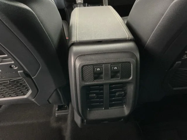 New 2025 Azure Gray Metallic Tri-Coat Ford Badlands image 27