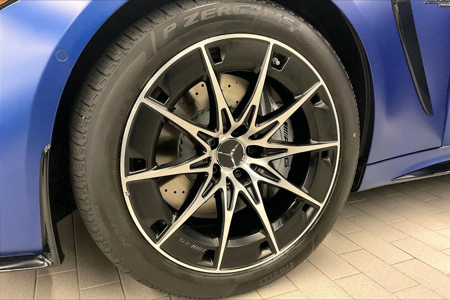 New 2026 MANUFAKTUR Starling Blue Magno Mercedes-Benz AMG® CLE 53 4MATIC+ Cabriolet image 24