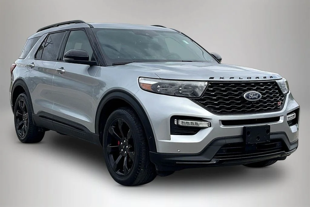 2022 Ford Explorer ST 4WD's photo