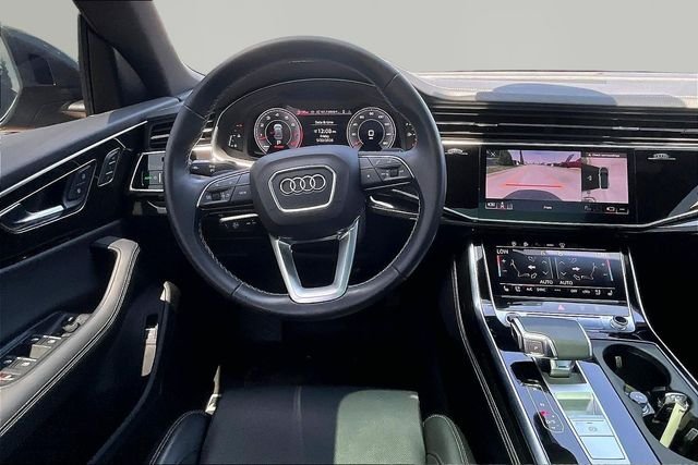 Used 2025 Gray Audi 55 Prestige image 5