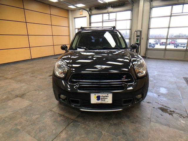 Used 2015 MINI Countryman Countryman S with VIN WMWZC5C57FWP46886 for sale in Des Moines, IA