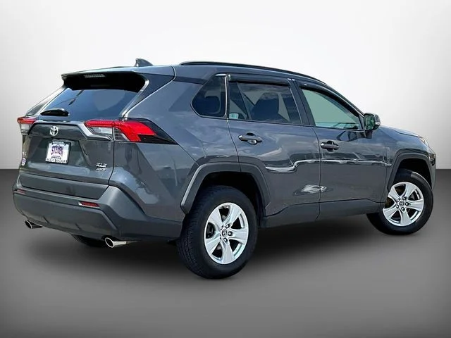 Used 2020 Gray Toyota XLE image 6