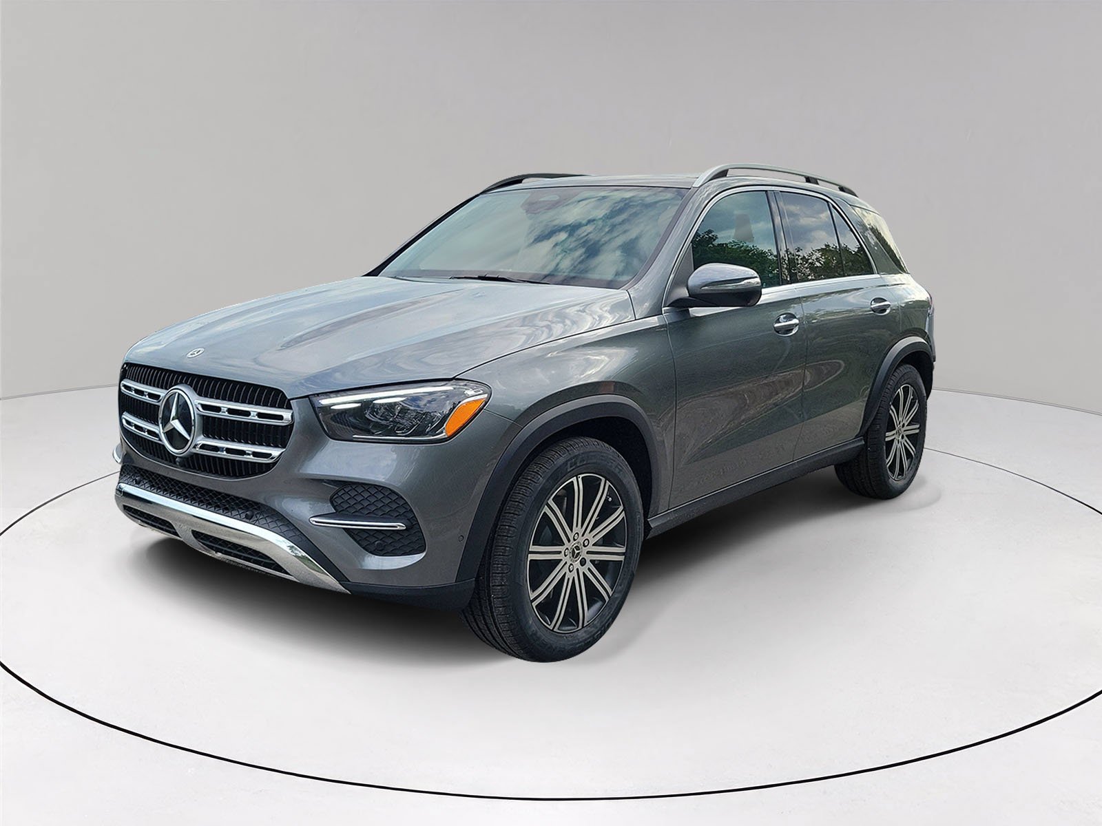 New 2026 Selenite Grey Metallic Mercedes-Benz GLE 350 image 3