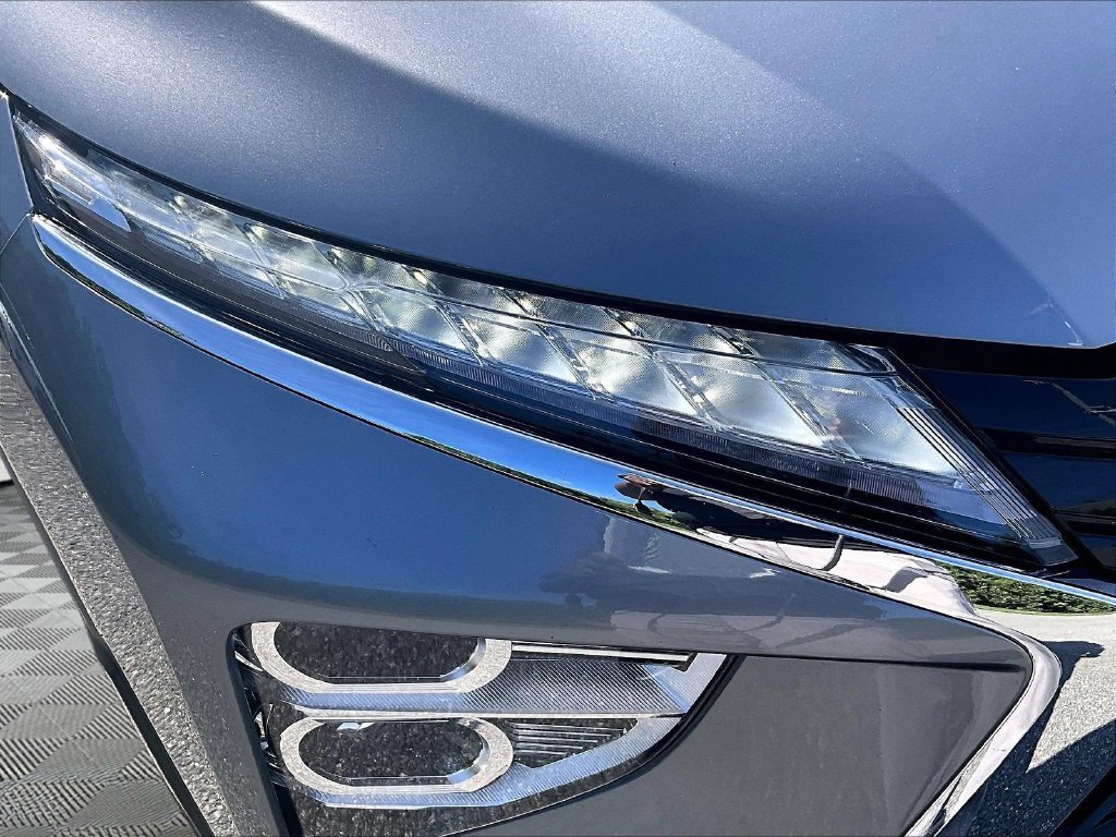 Used 2025  Mitsubishi Black Edition image 33