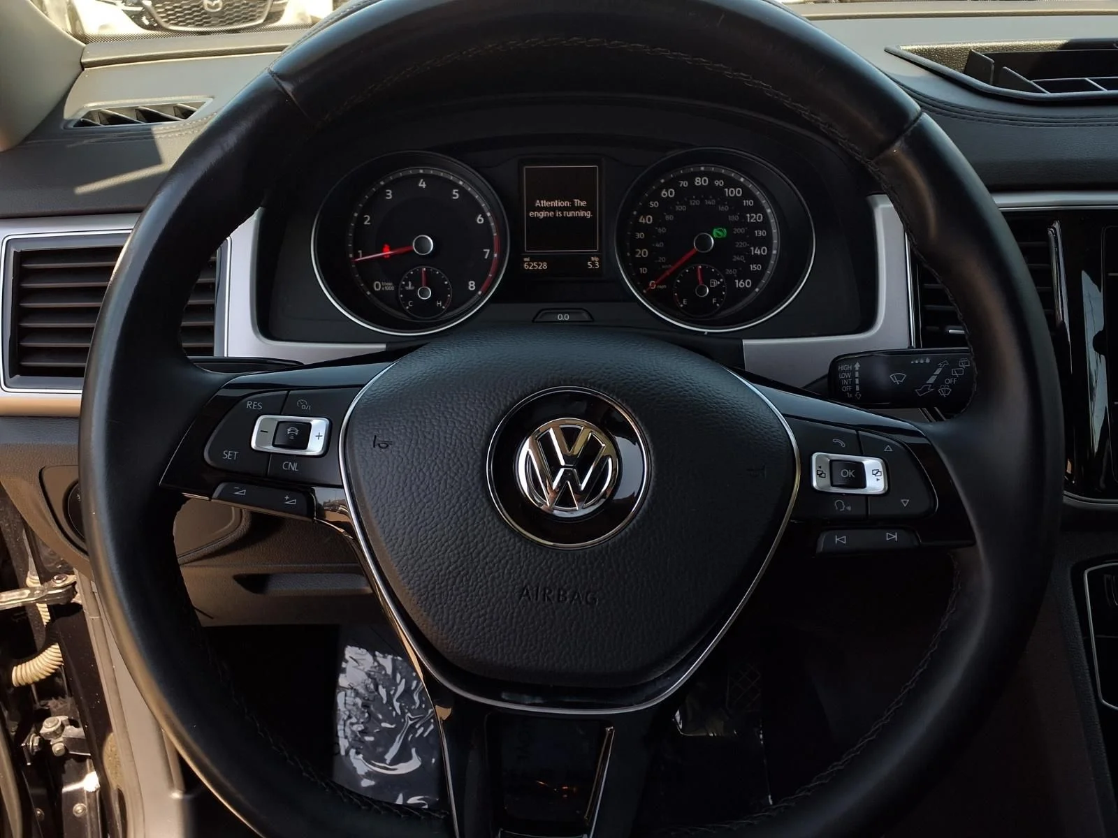 Used 2018 Black Volkswagen SEL image 13
