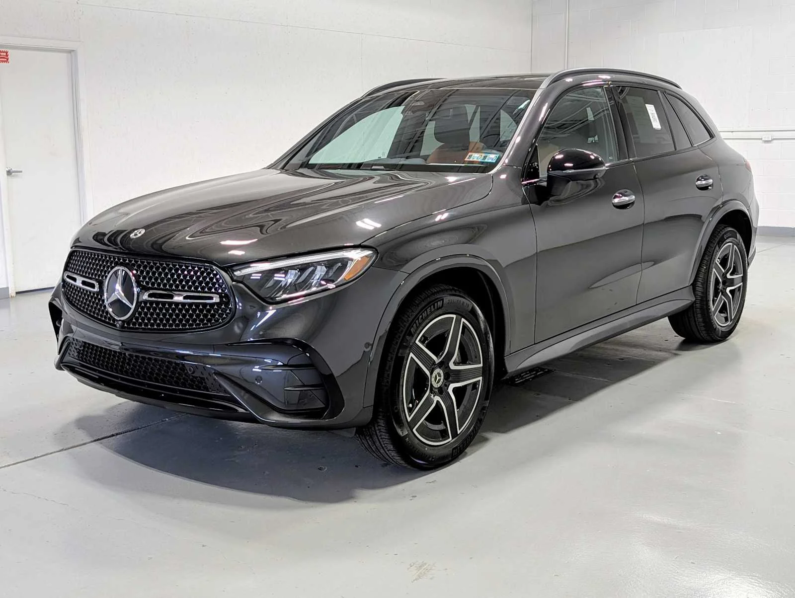 2026 Mercedes-Benz GLC Base