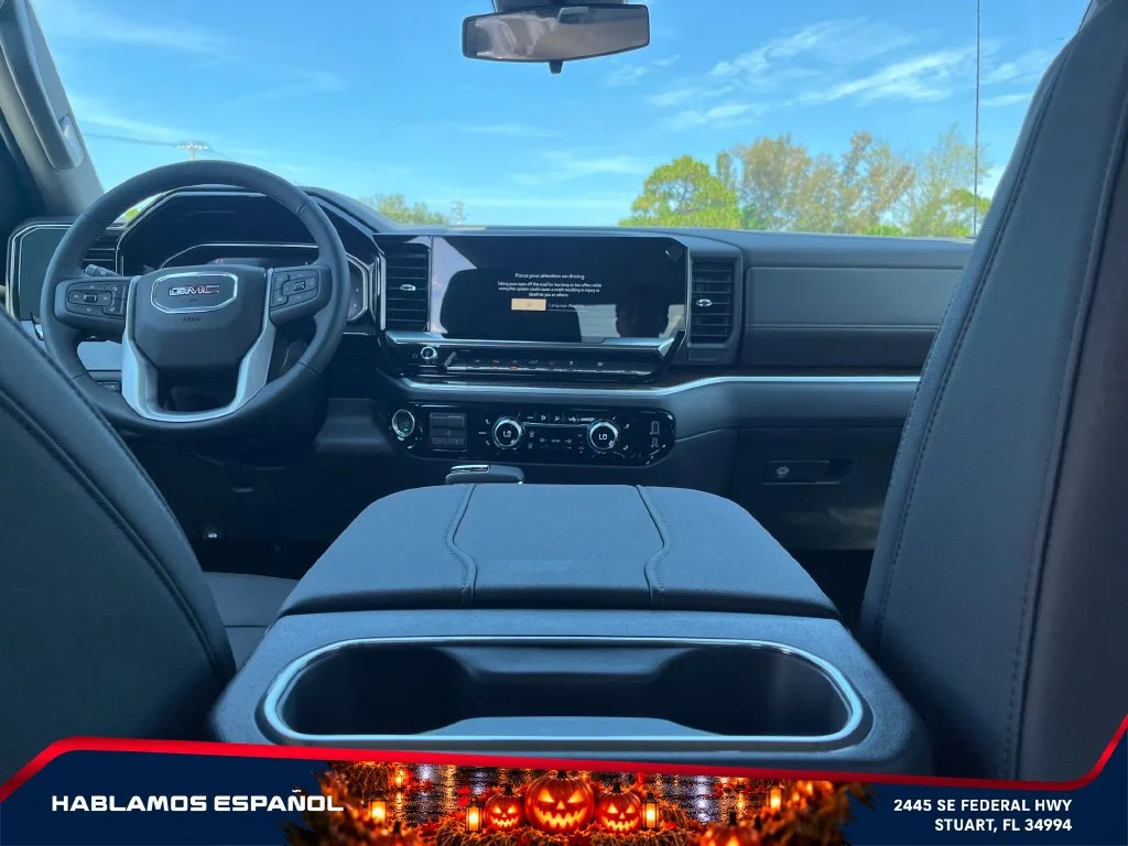 New 2026 Sterling Metallic GMC Elevation image 15