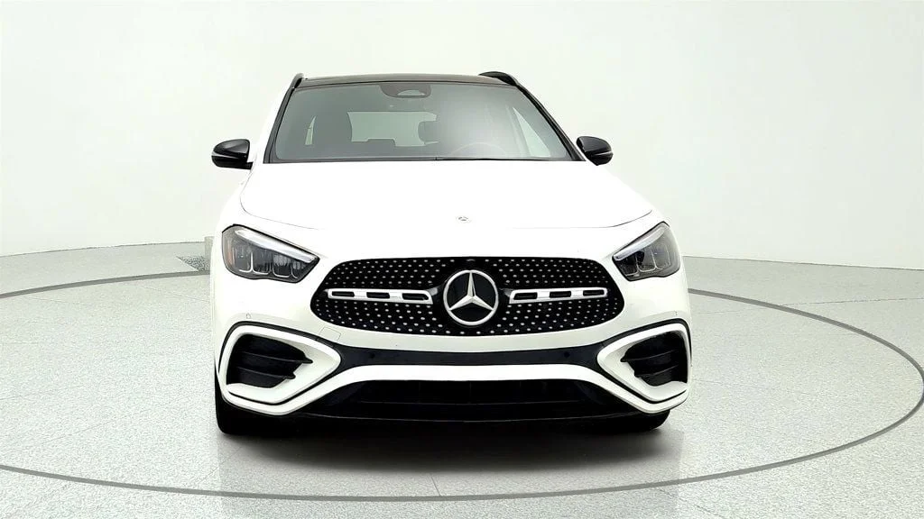 Used 2025 Polar White Mercedes-Benz GLA 250 4MATIC SUV w/ AMG® Night Pkg & Burmester Audio image 2