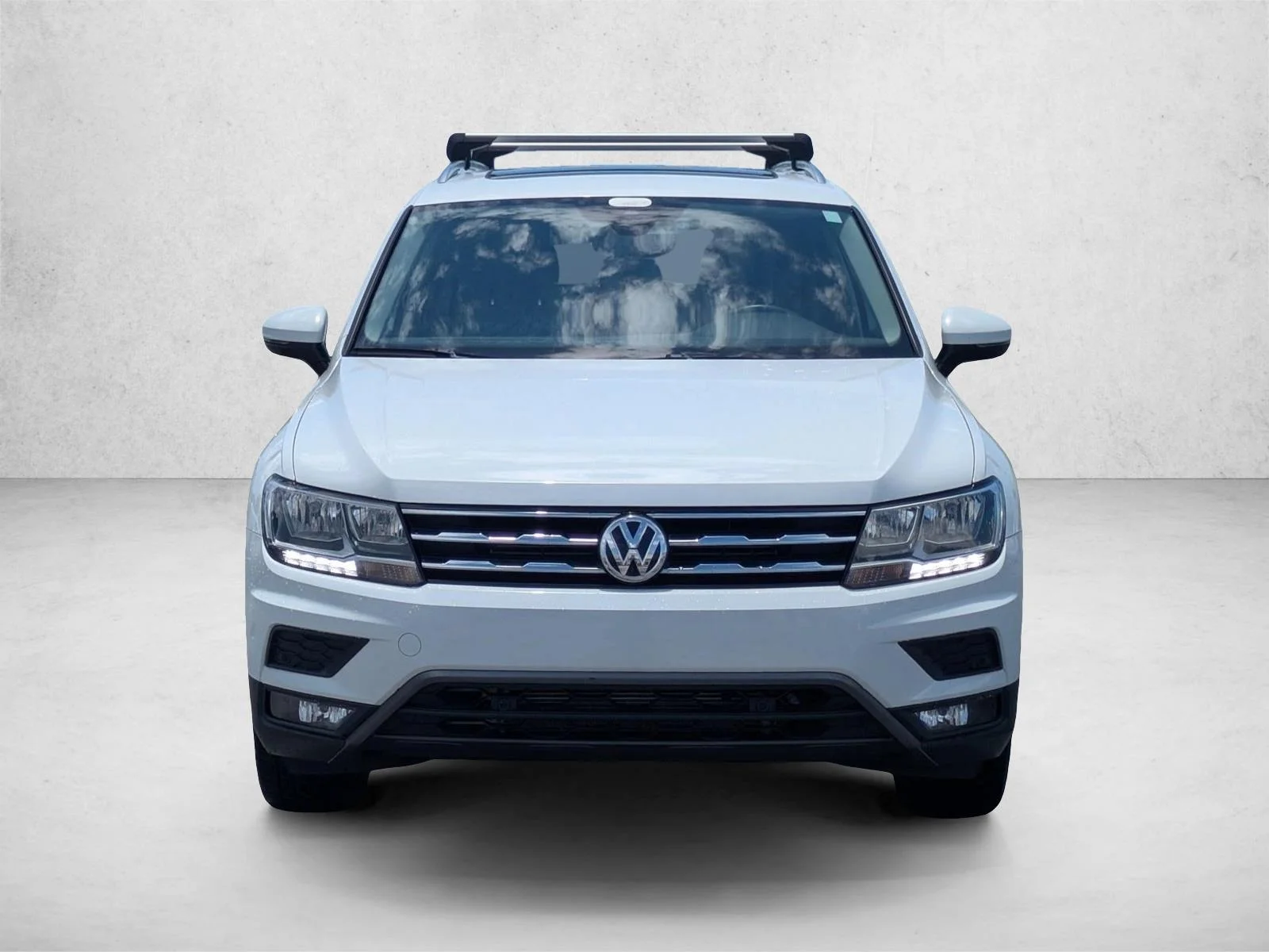 Used 2021 Pure White Volkswagen SEL image 2