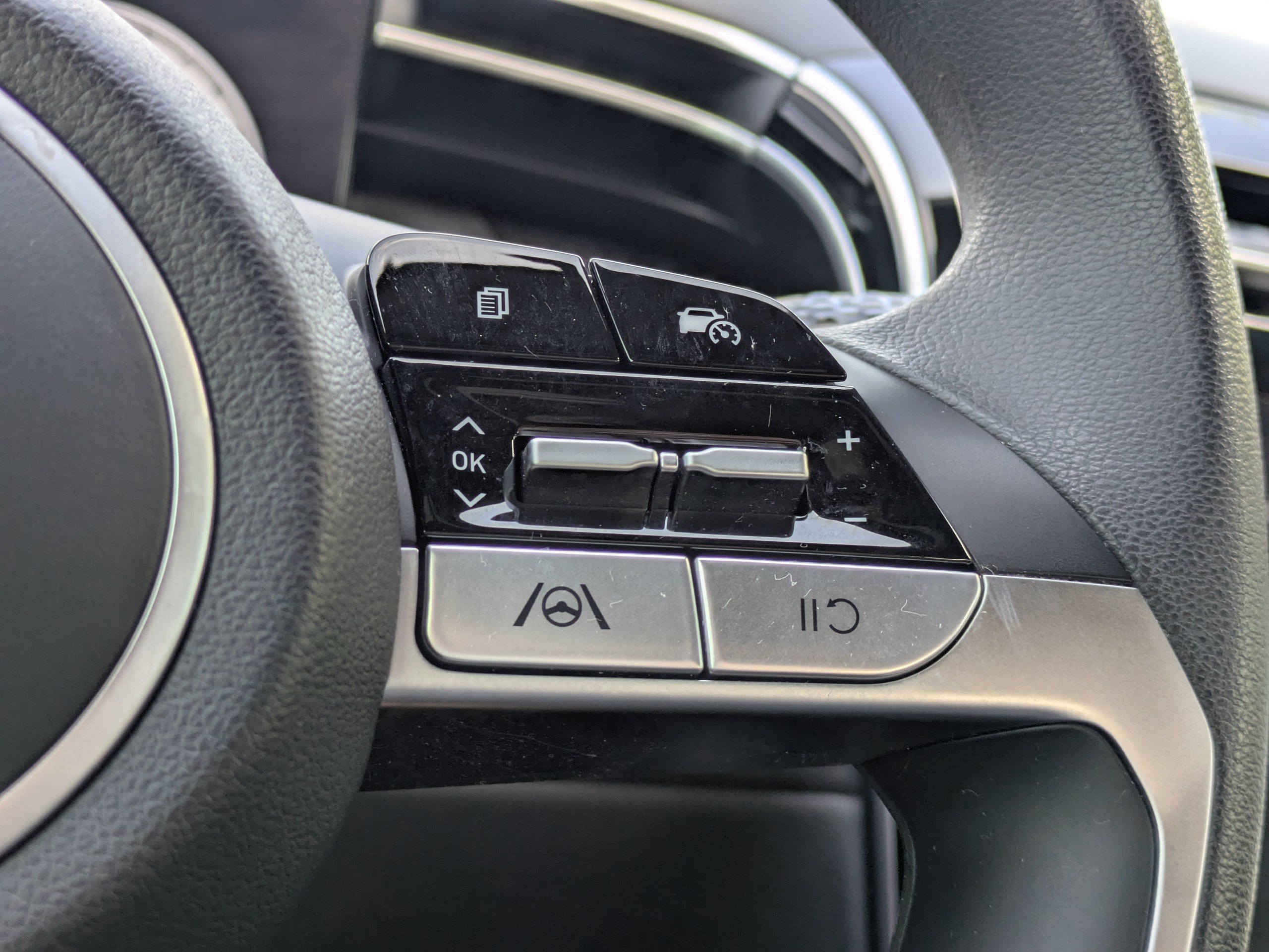 2023 Hyundai Santa Cruz SEL - Photo 25