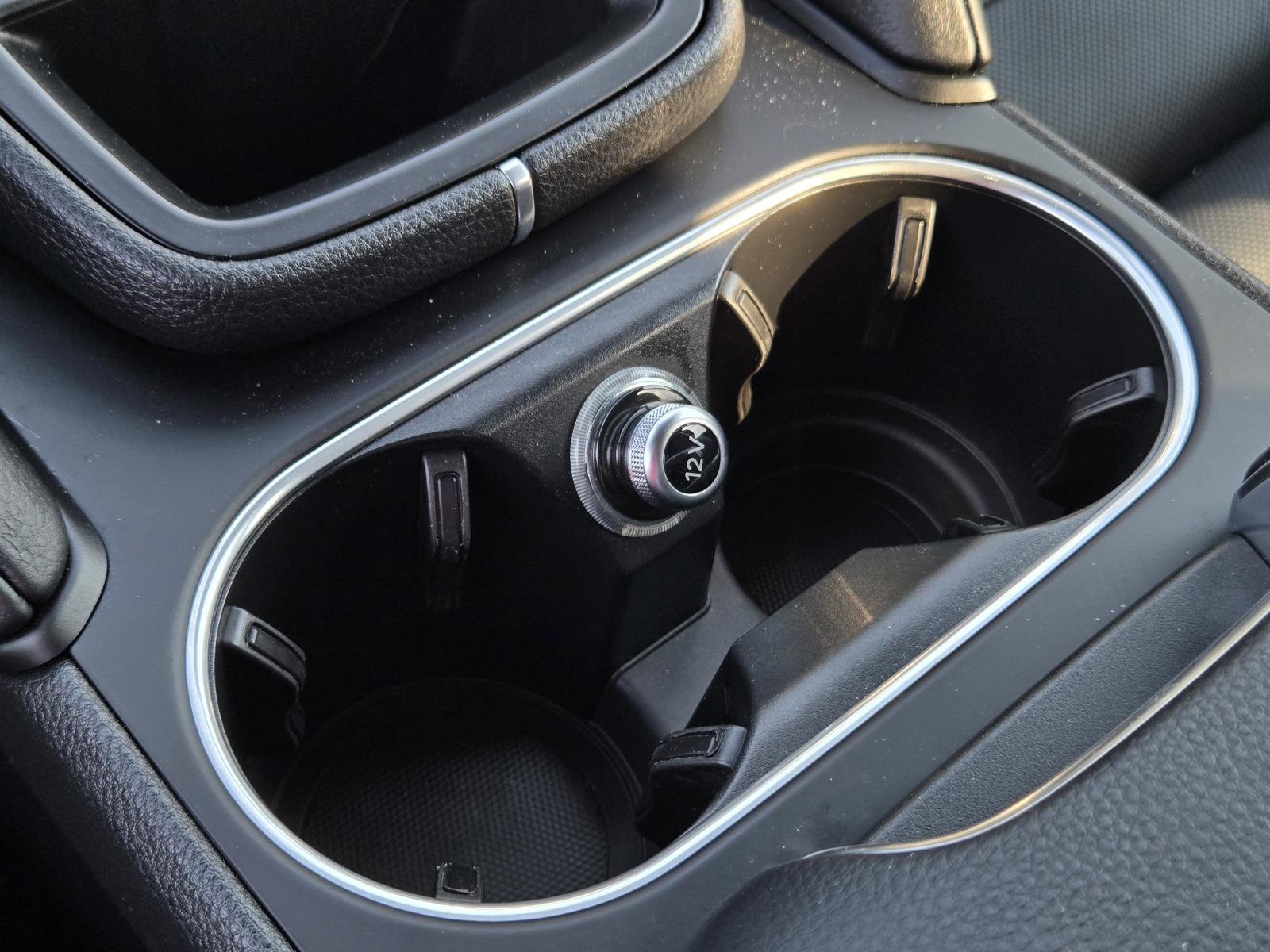Used 2020 White Porsche Base image 32