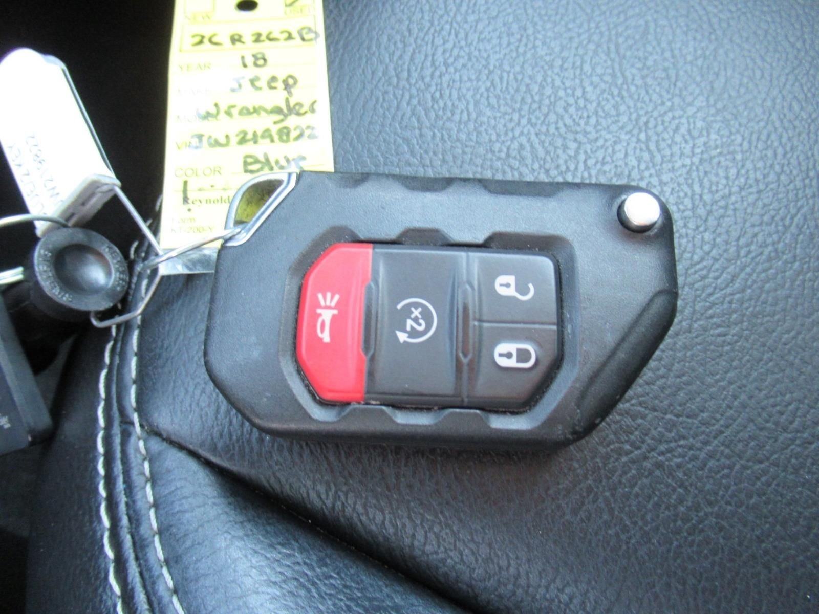 Used 2018 Blue Jeep Unlimited Sahara image 30