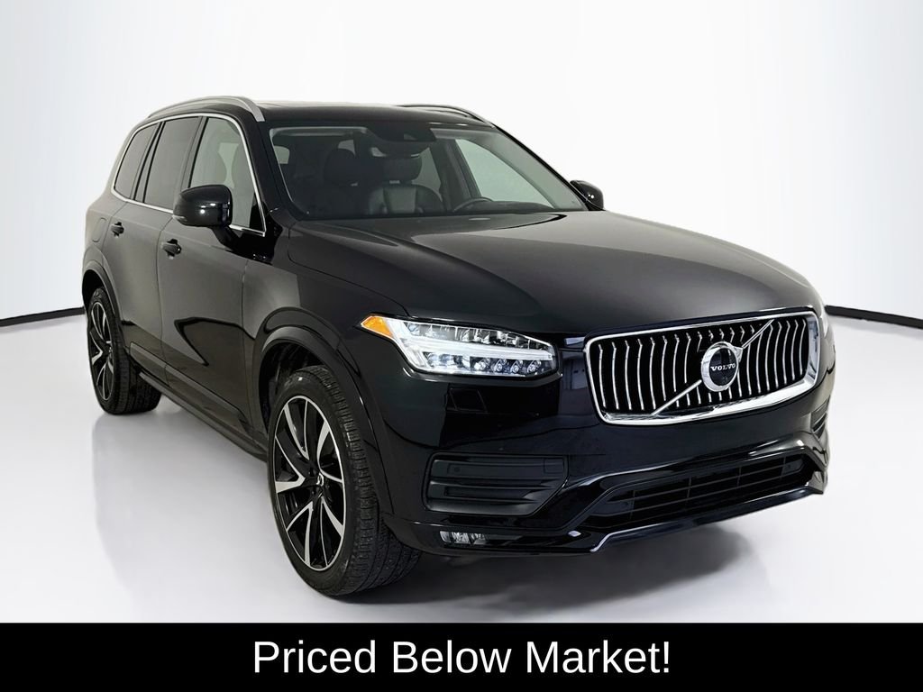 Used 2021 Onyx Black Metallic Volvo T6 Momentum image 1