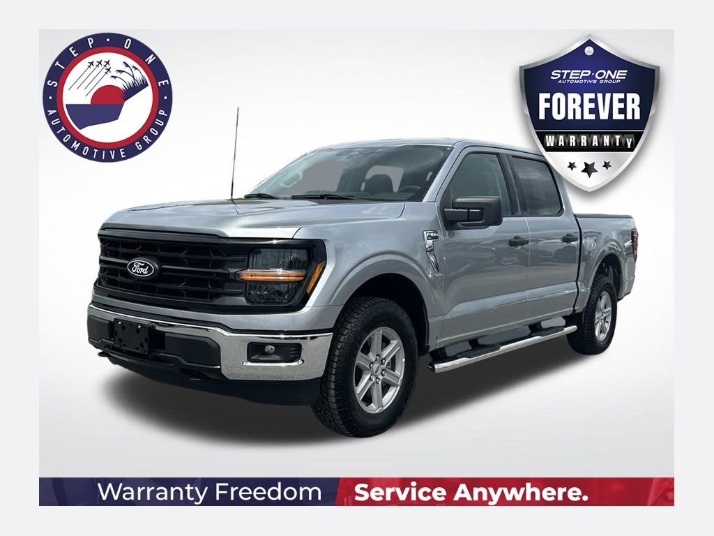Used 2025 Silver Ford XLT image 1