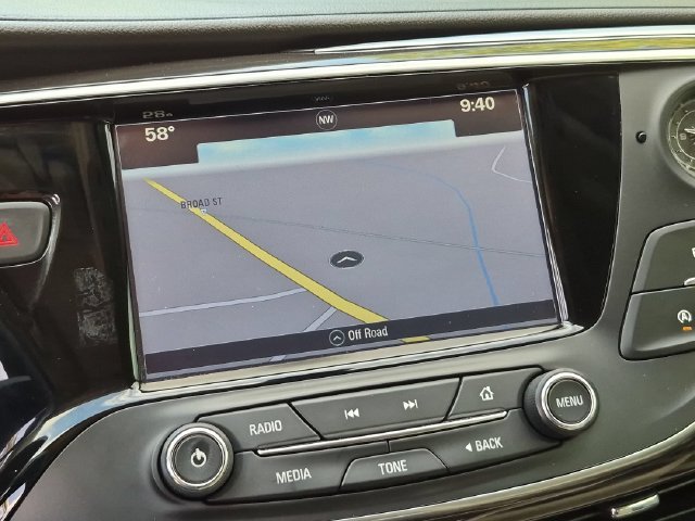 Used 2020 White Buick Essence image 19