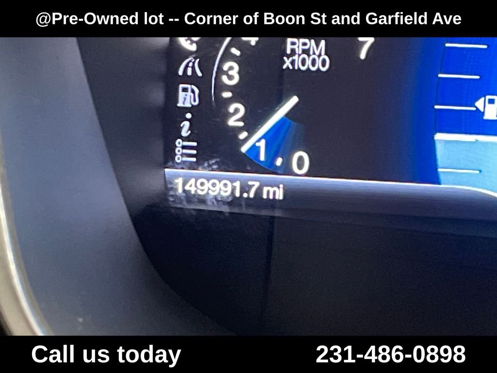 Used 2014 Silver Ford Titanium image 22