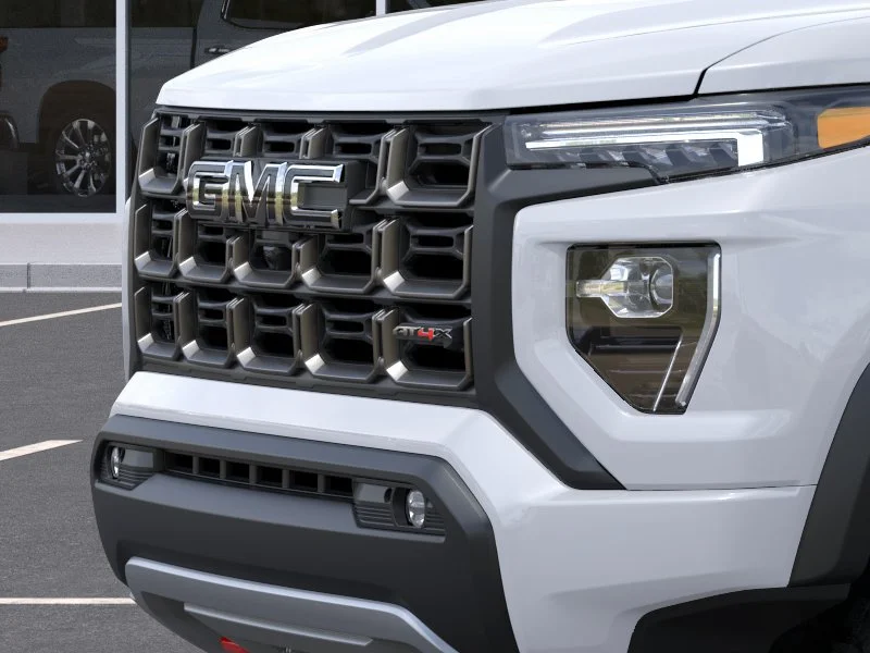 2026 GMC Canyon AT4X - Photo 14