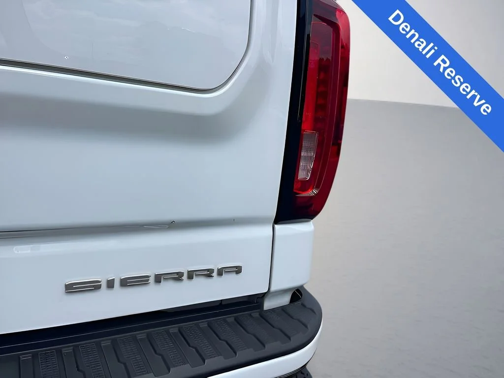 Used 2024 Summit White GMC Denali image 39
