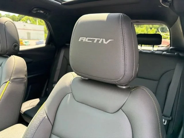 New 2026 Iridescent Pearl Tricoat Chevrolet ACTIV image 31
