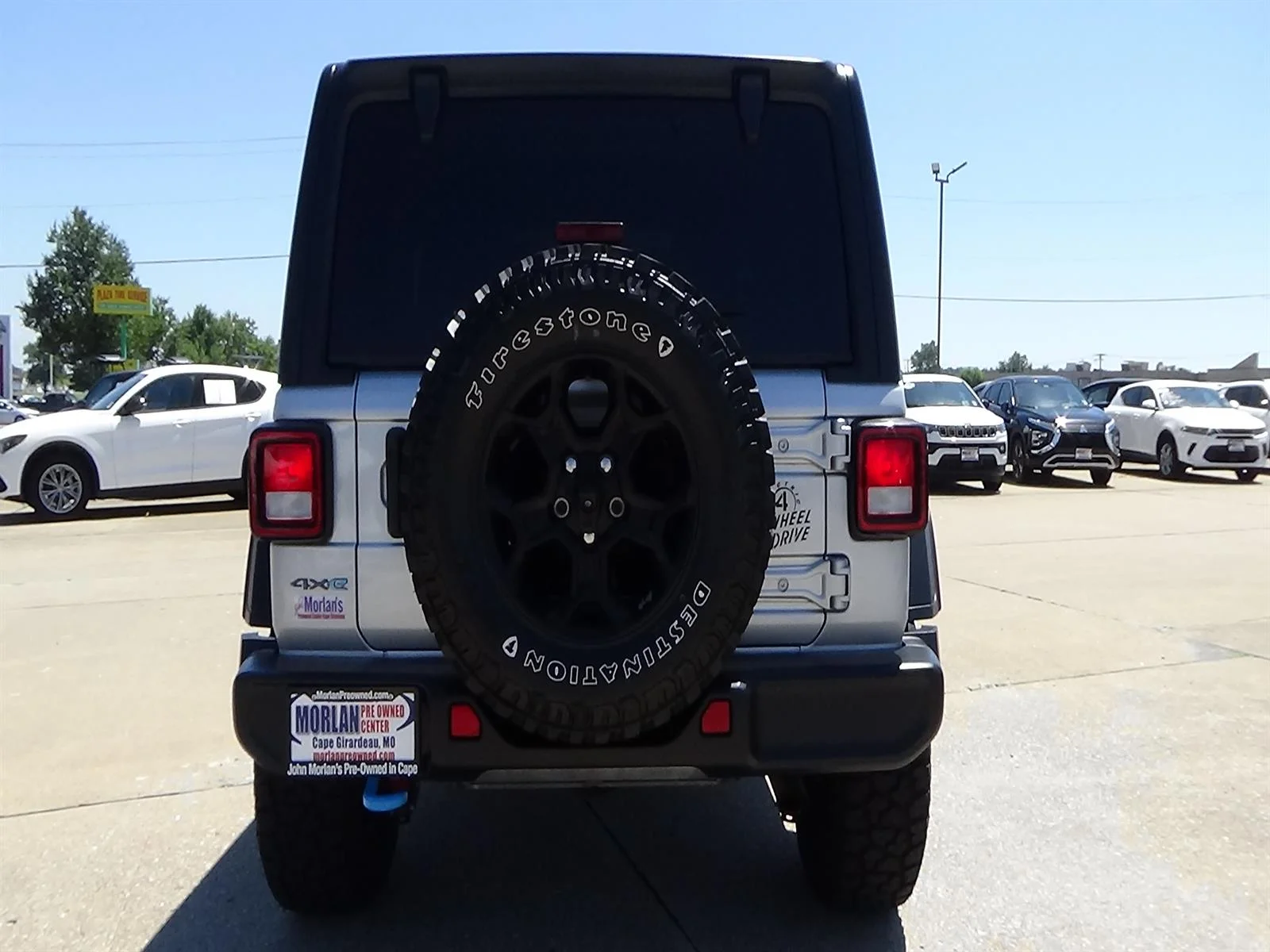 Used 2023 Silver Zynith Clear Coat (pse) Jeep Willys 4xe image 7